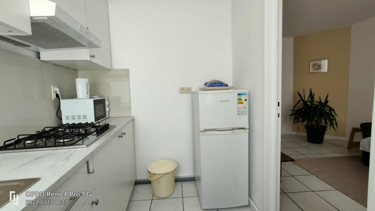 Apartment Compact Cozy Place Good For 3 Person! *